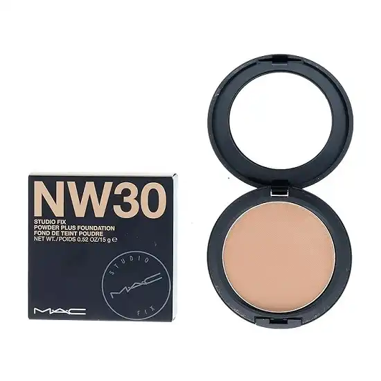 MAC Studio FiX Powder Plus Foundation NC30